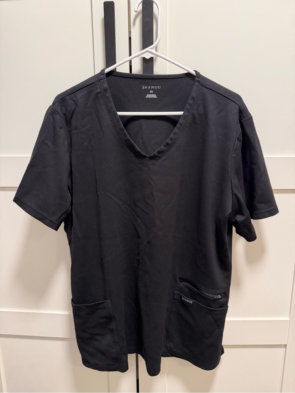 Jaanuu Black V‑Neck Short Sleeve - Women’s